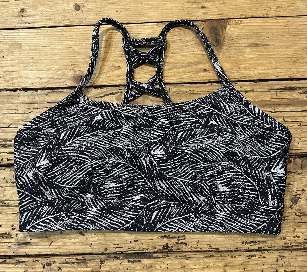 All In Motion Women’s Size S Cross Strap Sports Bra NWOT